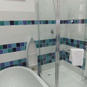 Superior Super King Room Summer